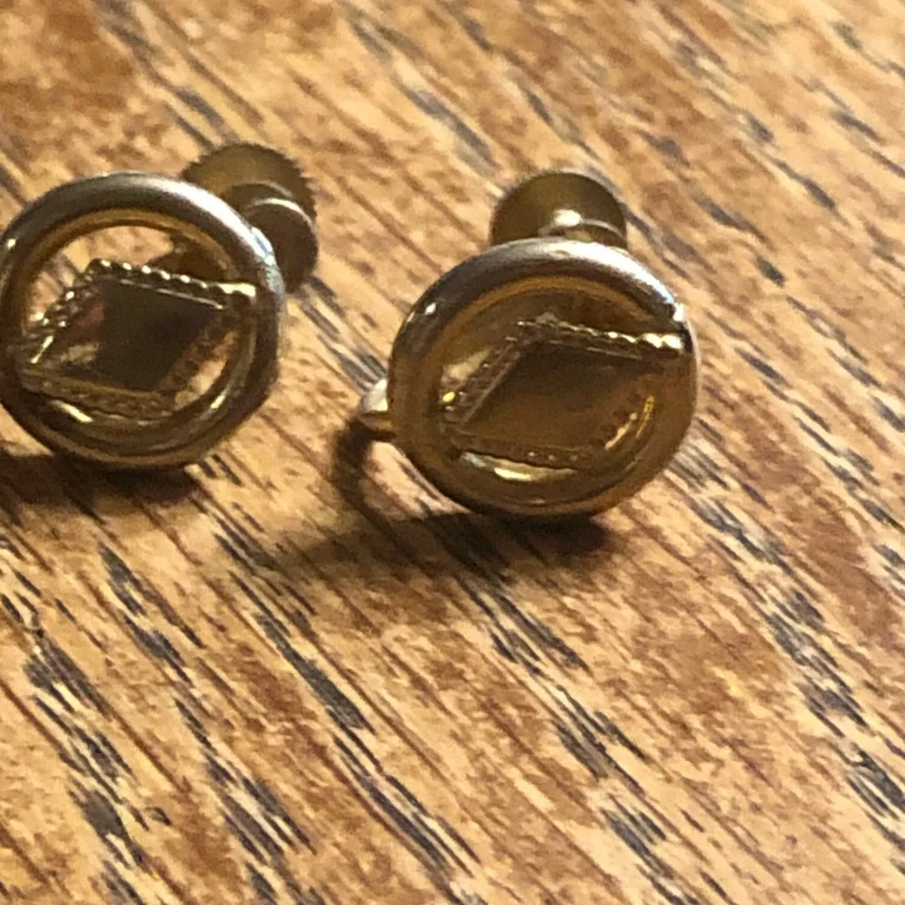 Coro unique vintage