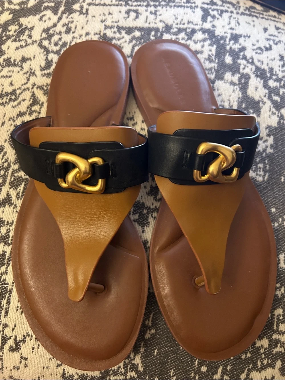 AEROSOLES leather slide