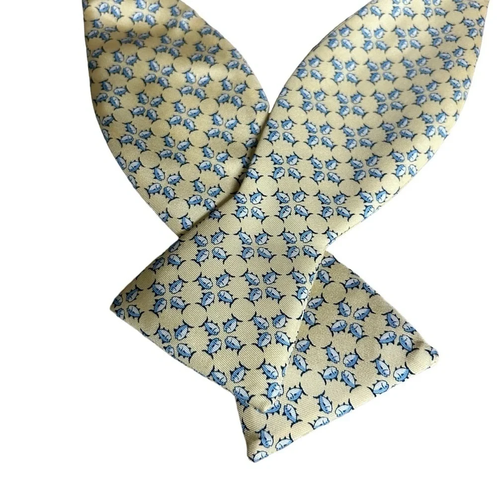 Southern Tide 100% silk