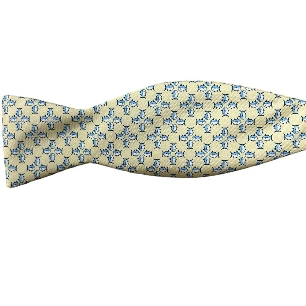 Southern Tide 100% silk