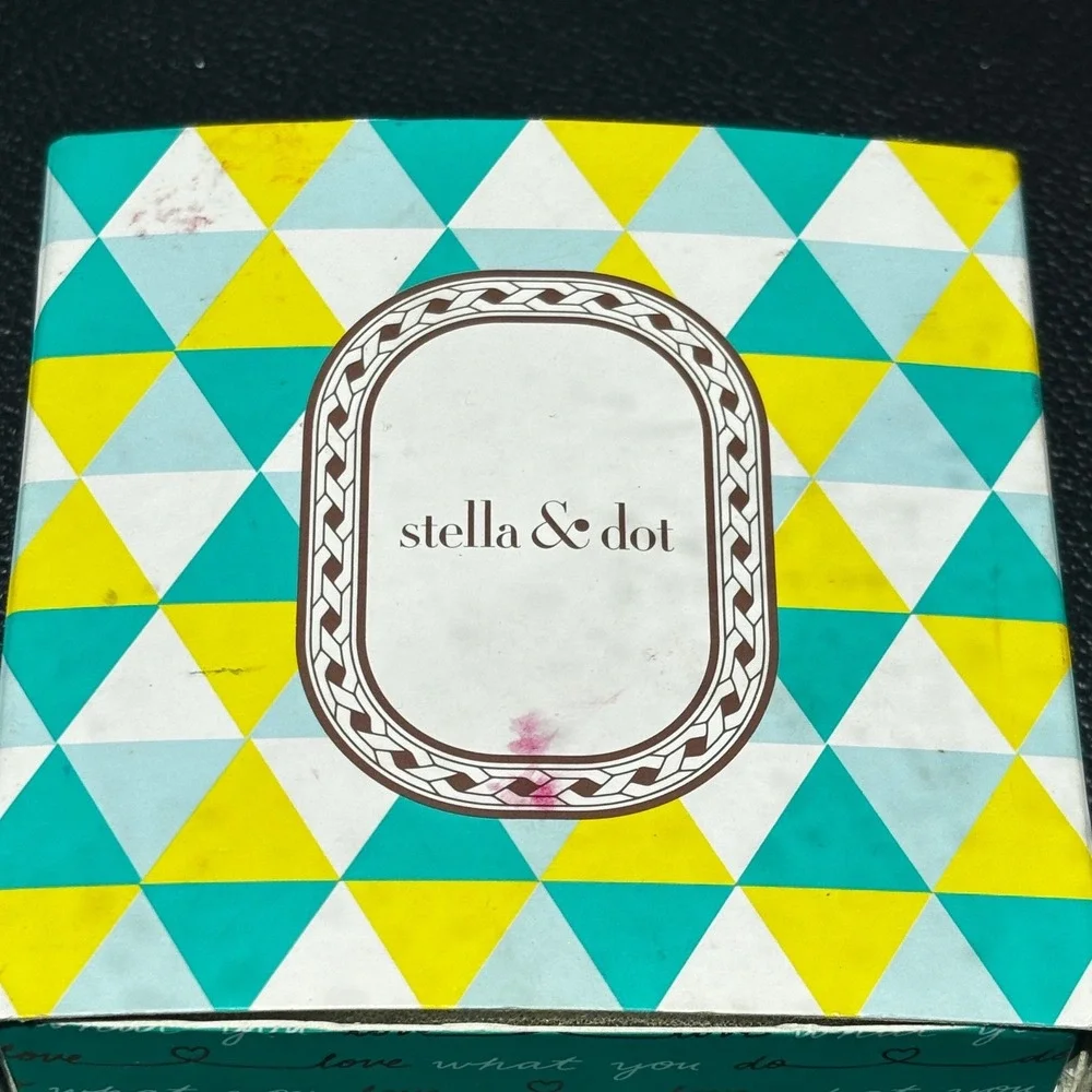 N/A stella dots