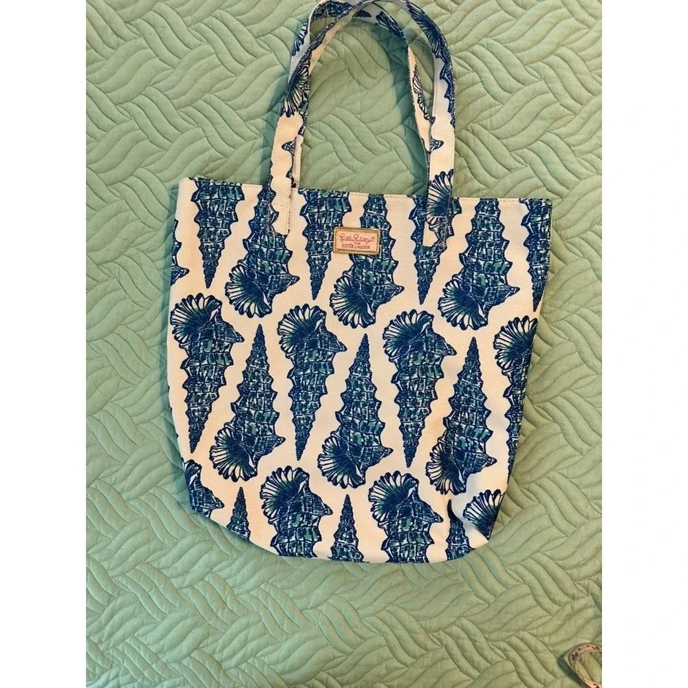 Lilly Pulitzer Estee Lauder Canvas Tote Bag Blue Teal Seashell‎ Print Beach Bag