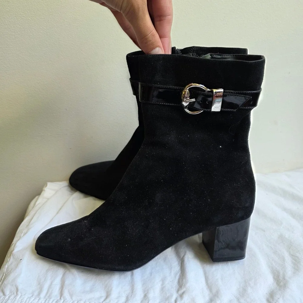 Bandolino Black Suede Ankle Boots Square Toe Buckle Block Heel Womens 7M Y2K 90s