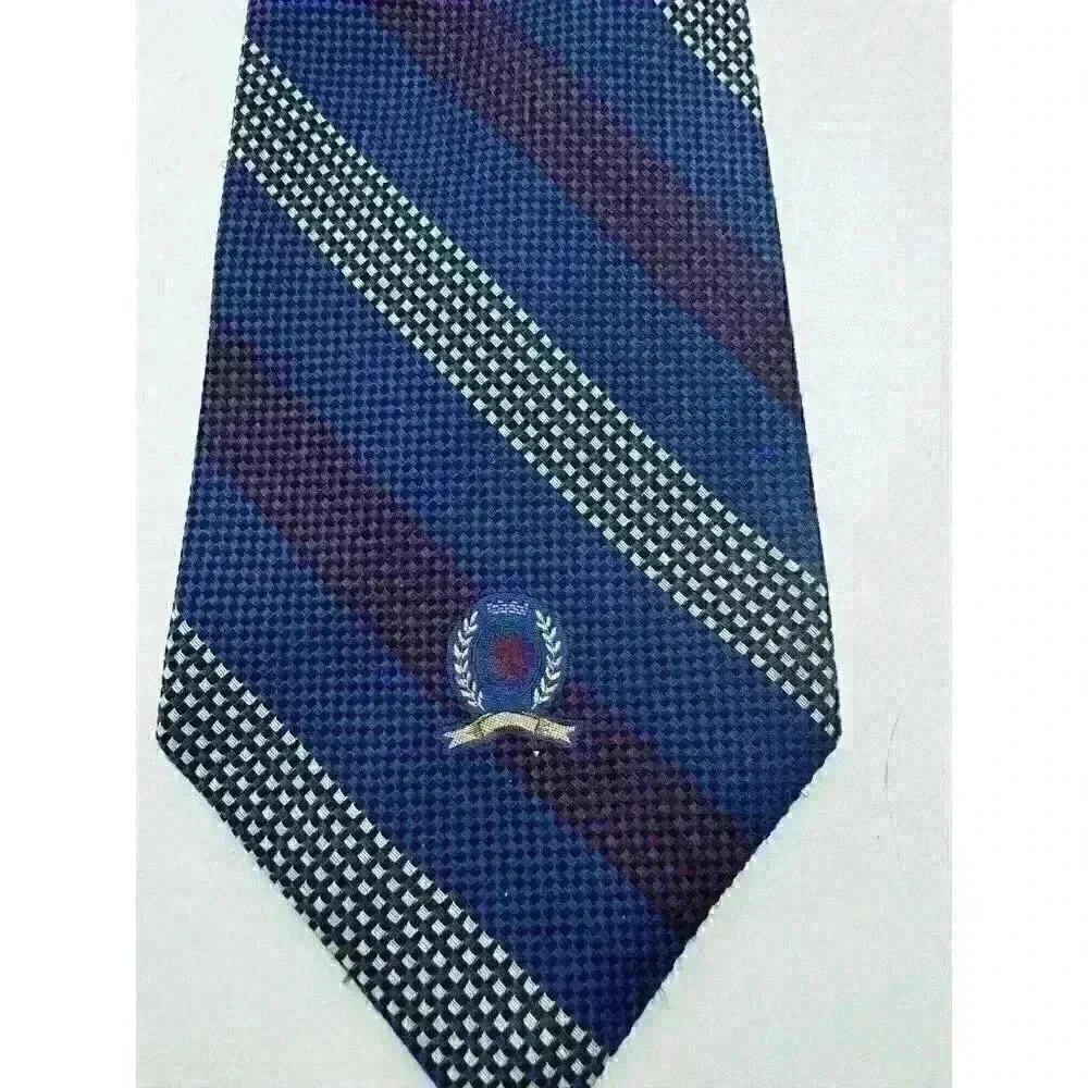 Tommy Hilfiger preowned beautiful