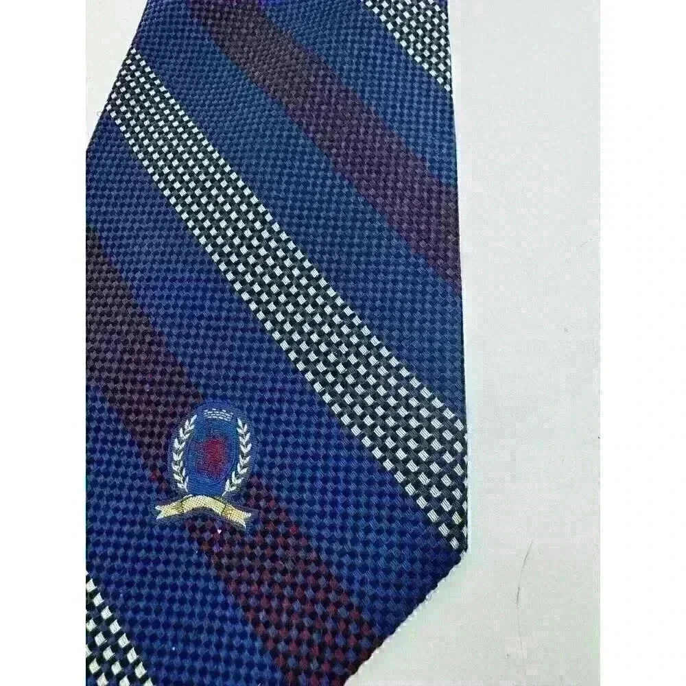 Tommy Hilfiger preowned beautiful