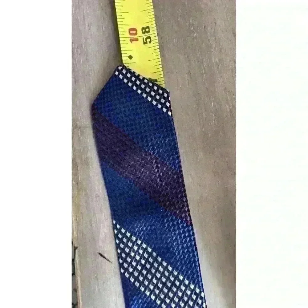 Tommy Hilfiger preowned beautiful