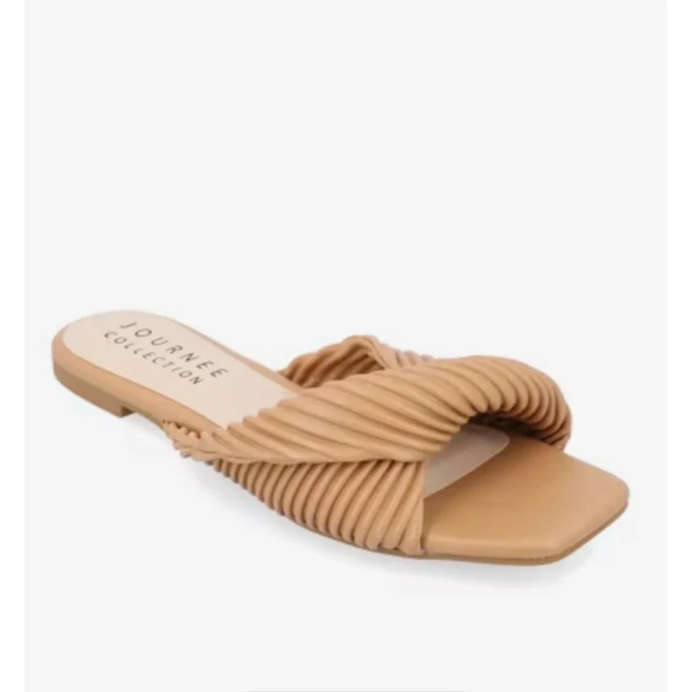 Journee Collection Women's‎ Emalynn Tan Faux Leather Slide Sandals Size 7.5