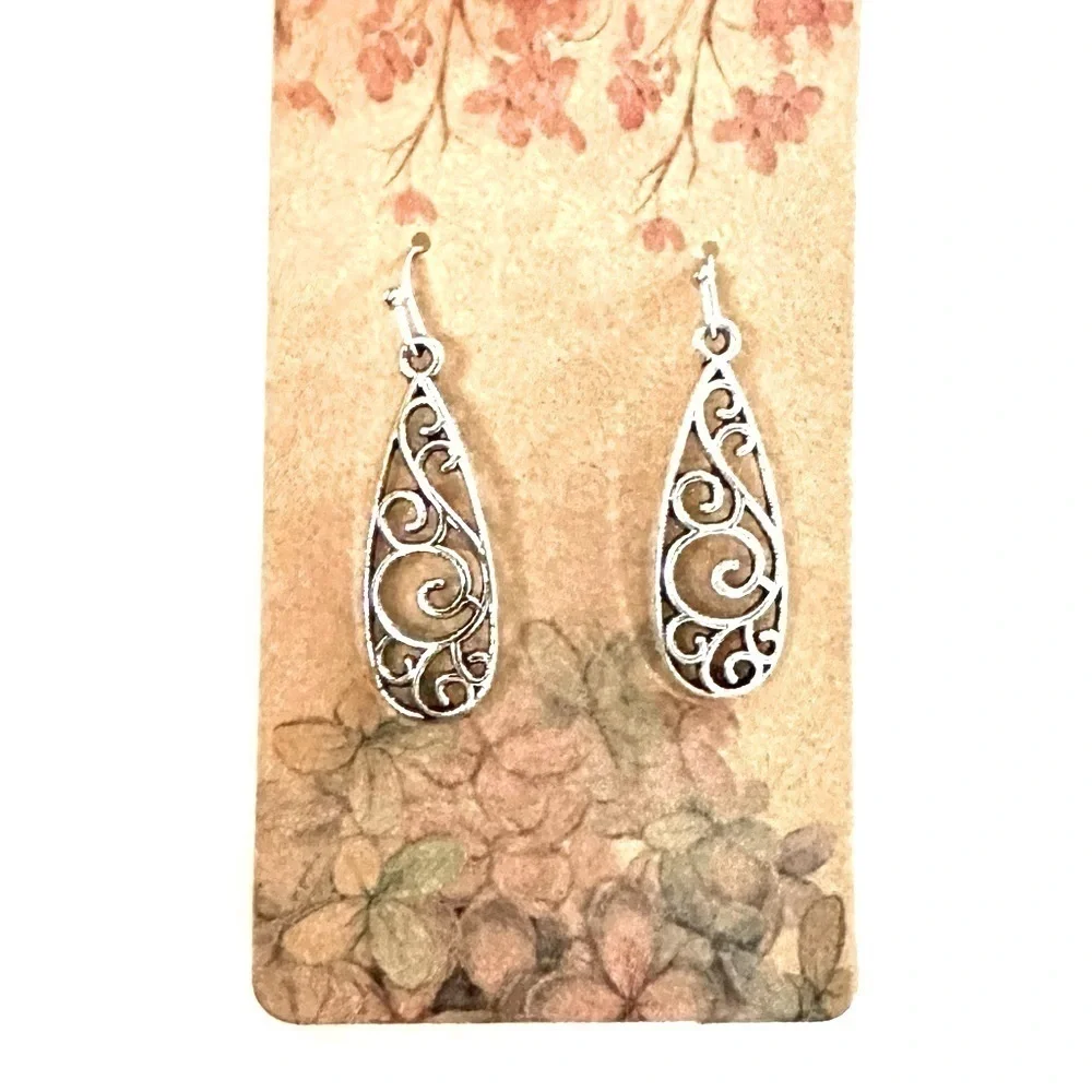 Vintage Style Silver Tone Hoop Dangle Earrings