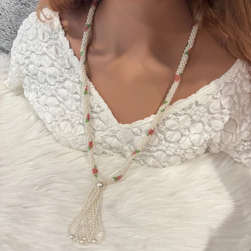 Vintage Faux Pearl Tassel Necklace Floral Beaded Rope Coquette Cottagecore 20579