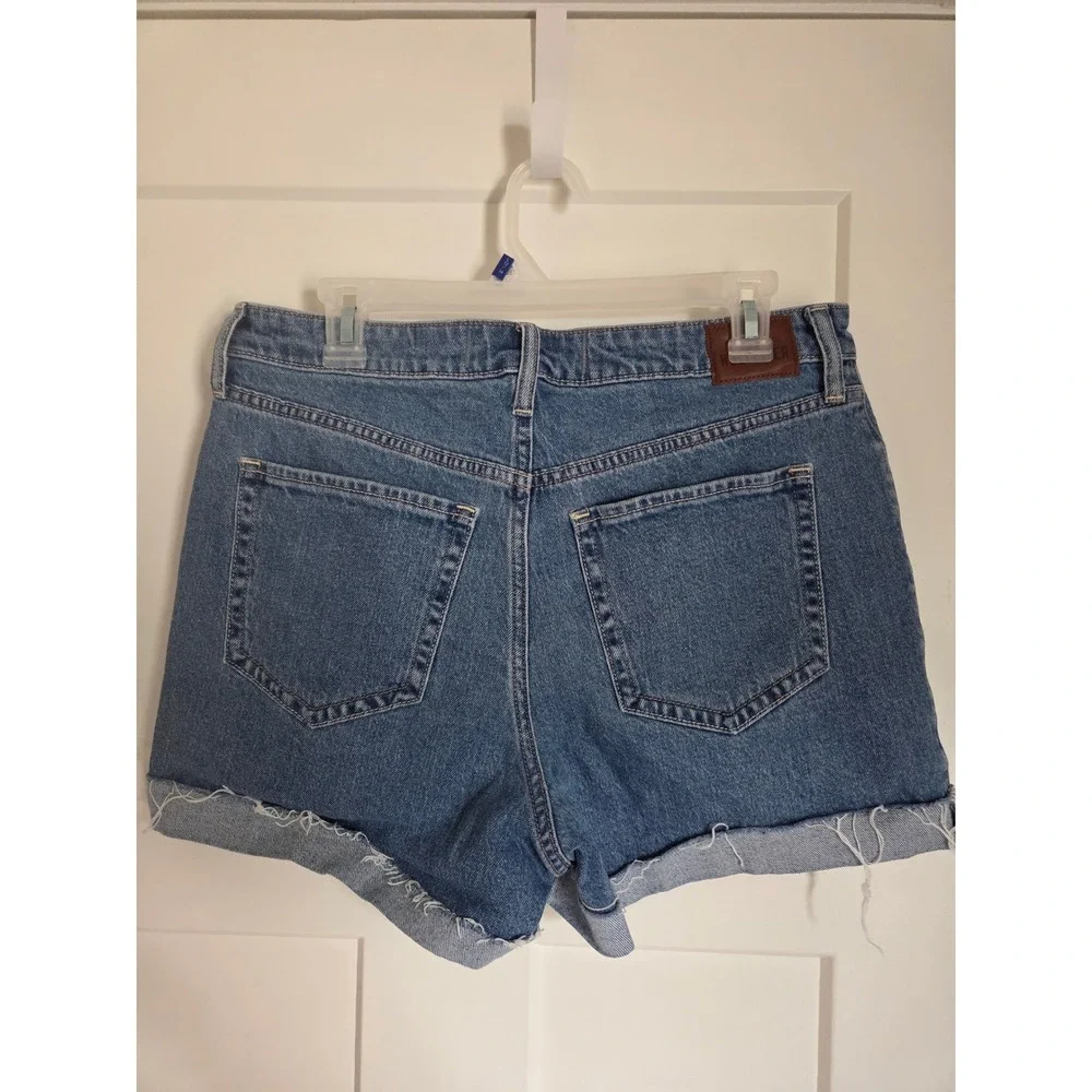 Hollister ultra high