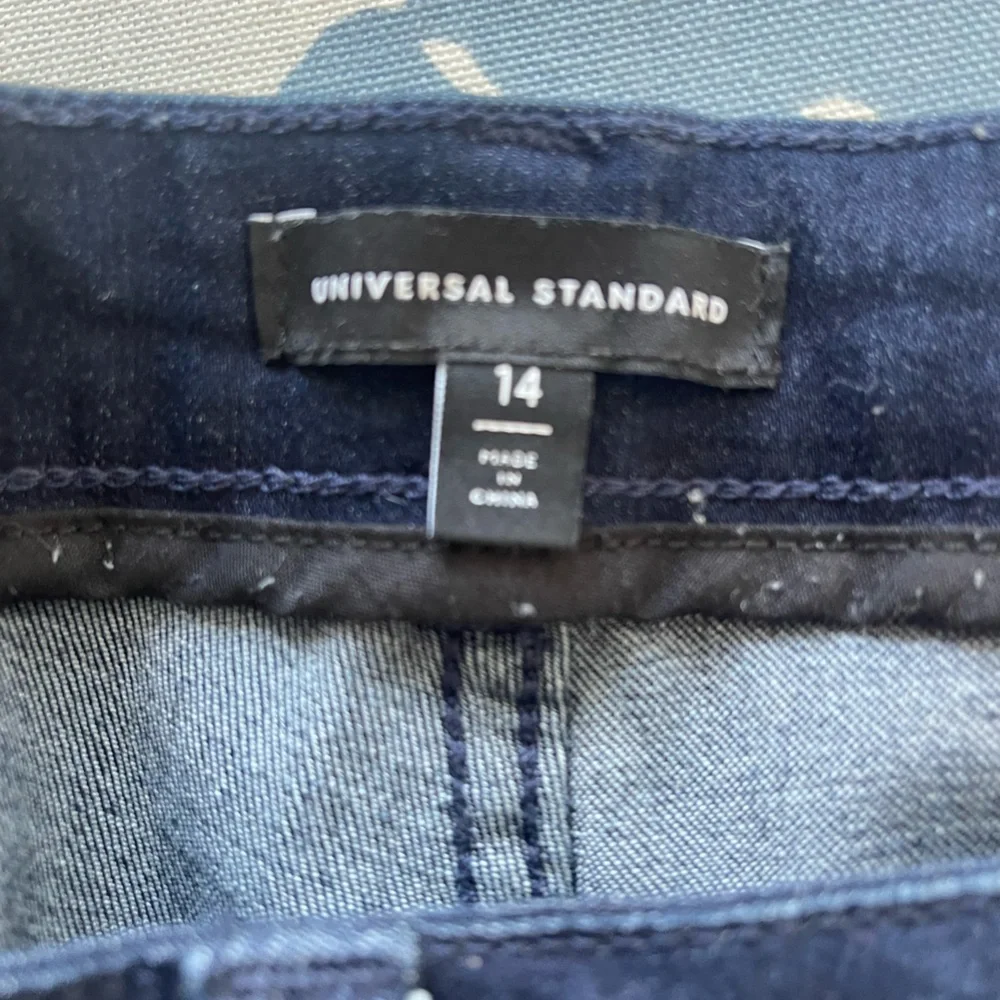 Universal Standard stretches or 17”