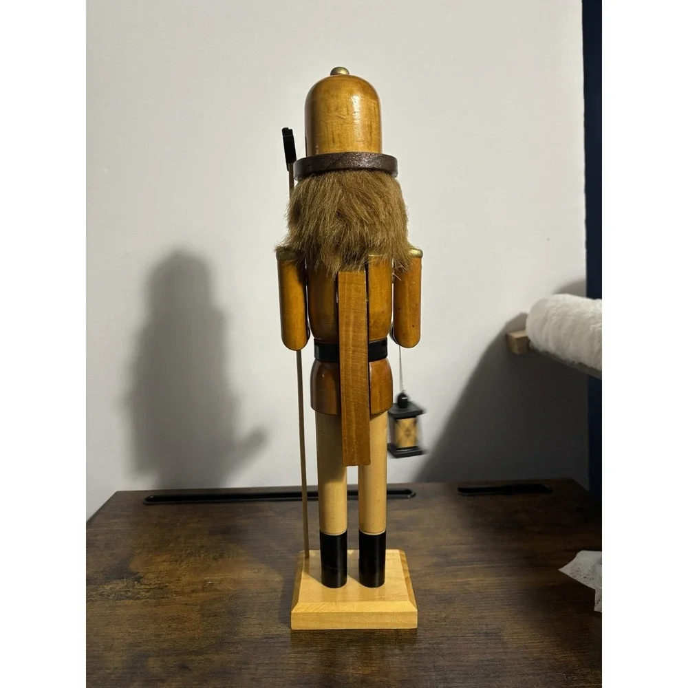 The Unbranded Brand golden stain