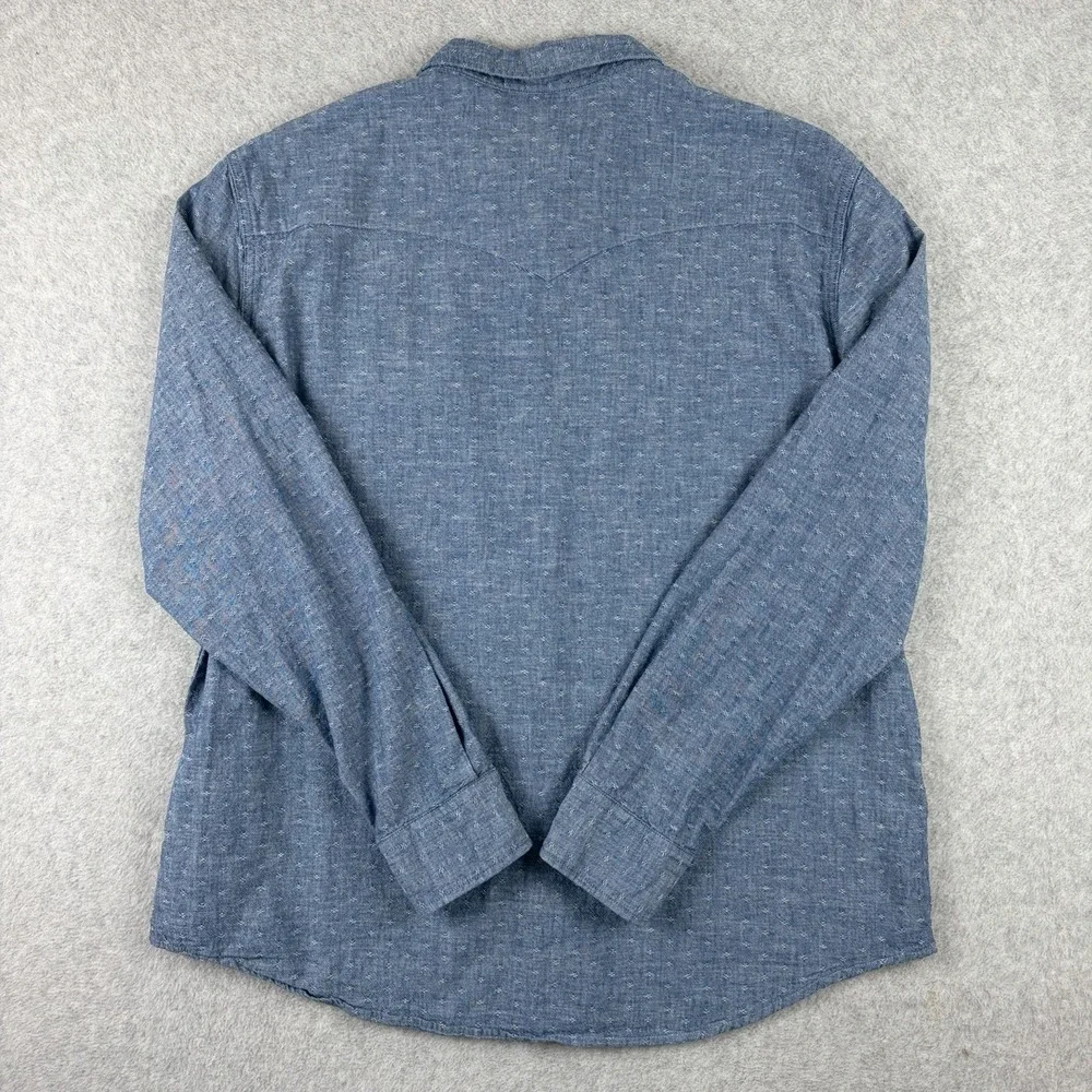 Levis see photos
