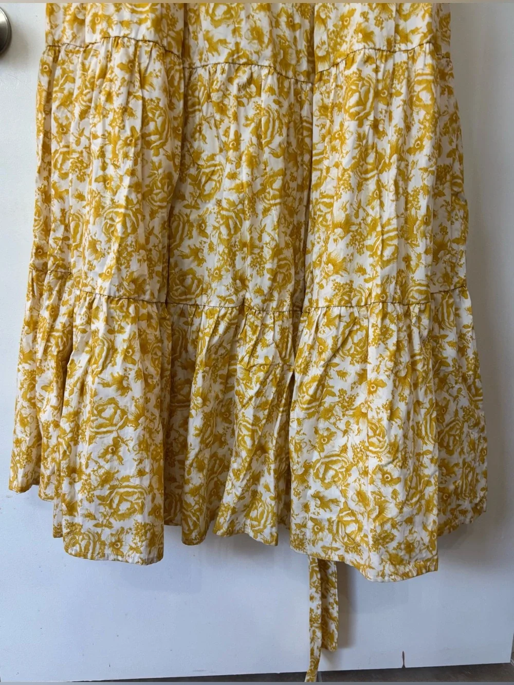 Aqua women yellow