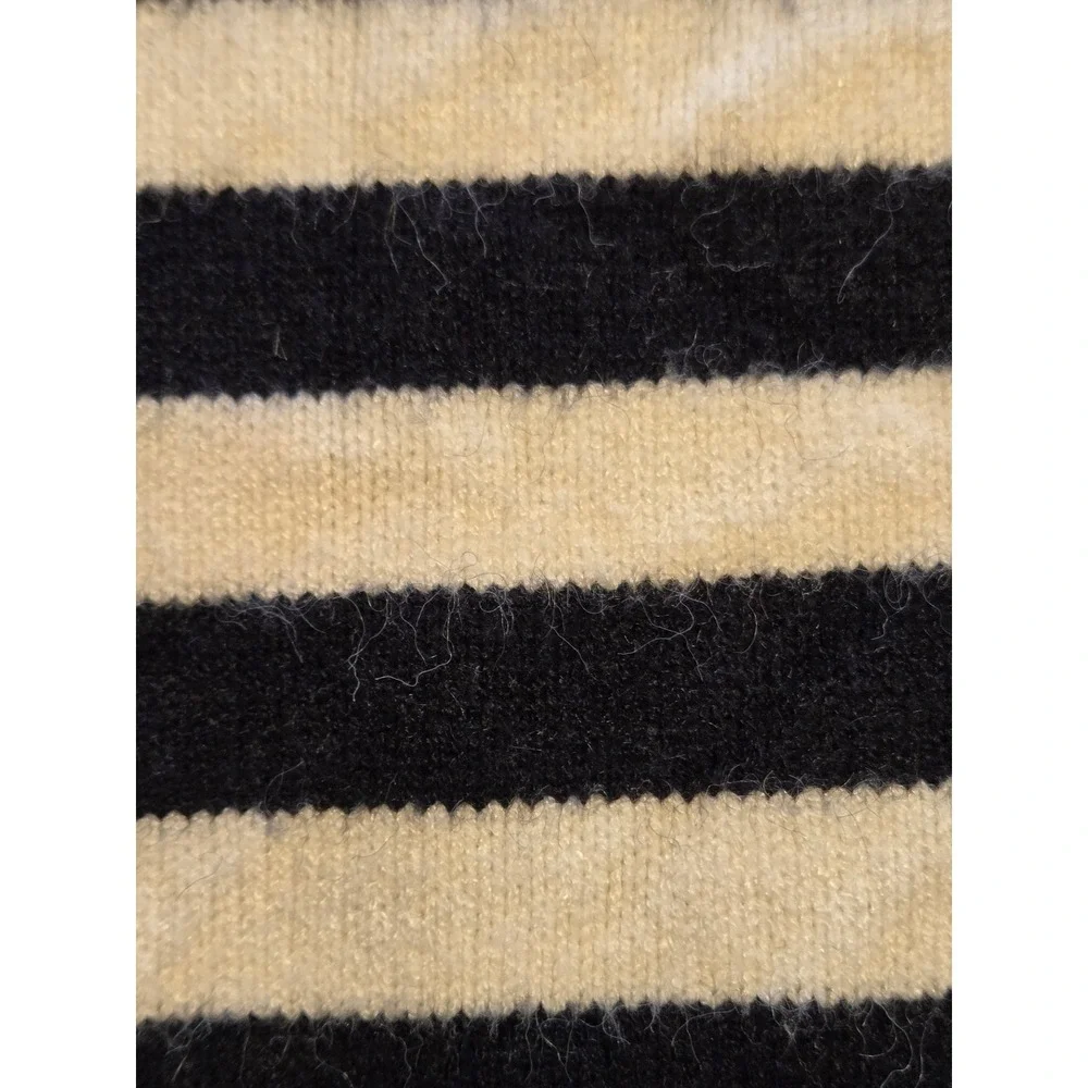 By Anthropologie comfortable knit