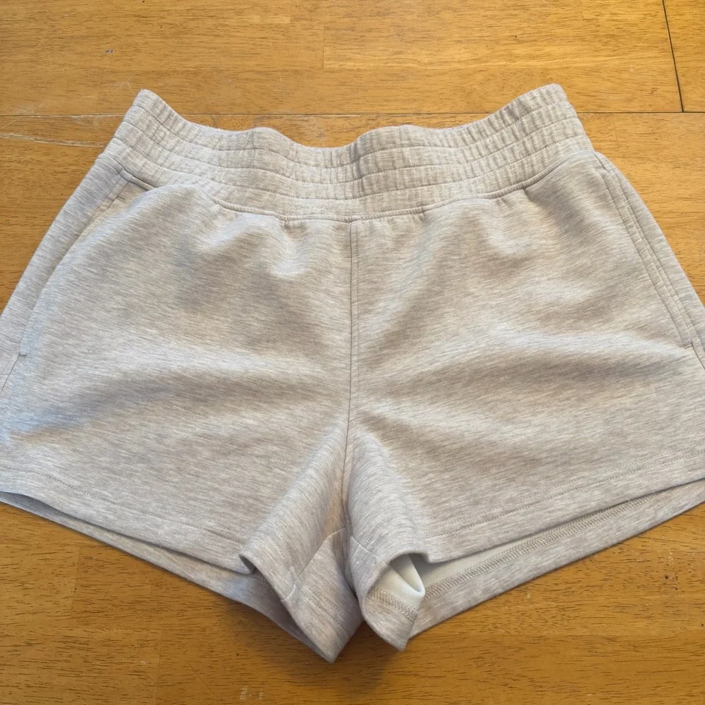 Yogalicious casual or