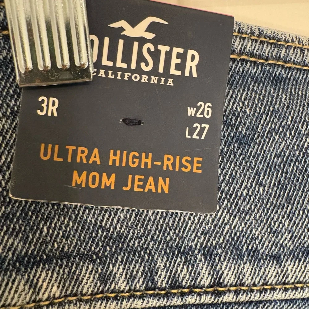 Hollister new tags