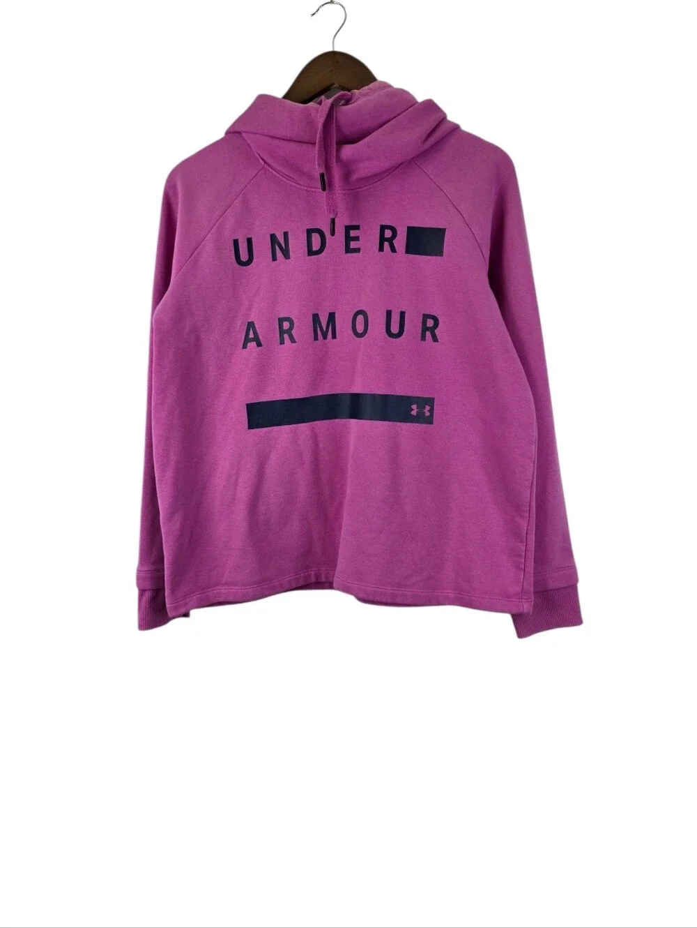 Under Armour Hoodie Women Medium Pink Loose Fit Pullover Sweatshirt Sweater Cozy