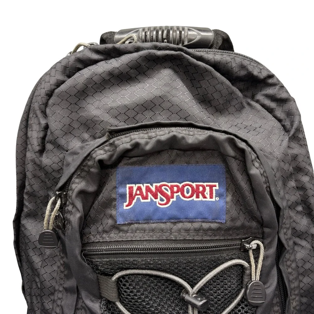 Jansport please review