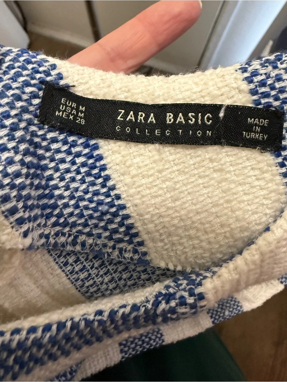 Zara stylish basic