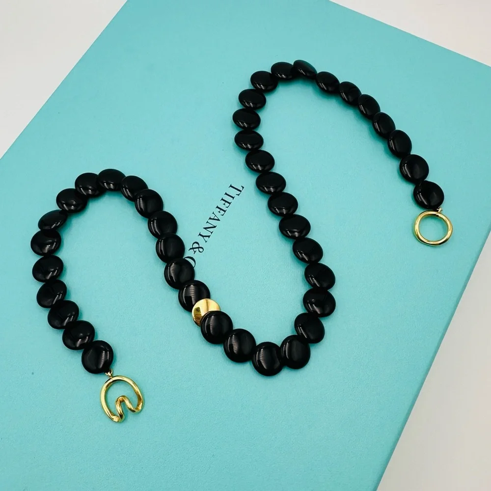 Vintage Tiffany & Co. Lentil Onyx 18K Yellow Gold Necklace 17” Presentation Box