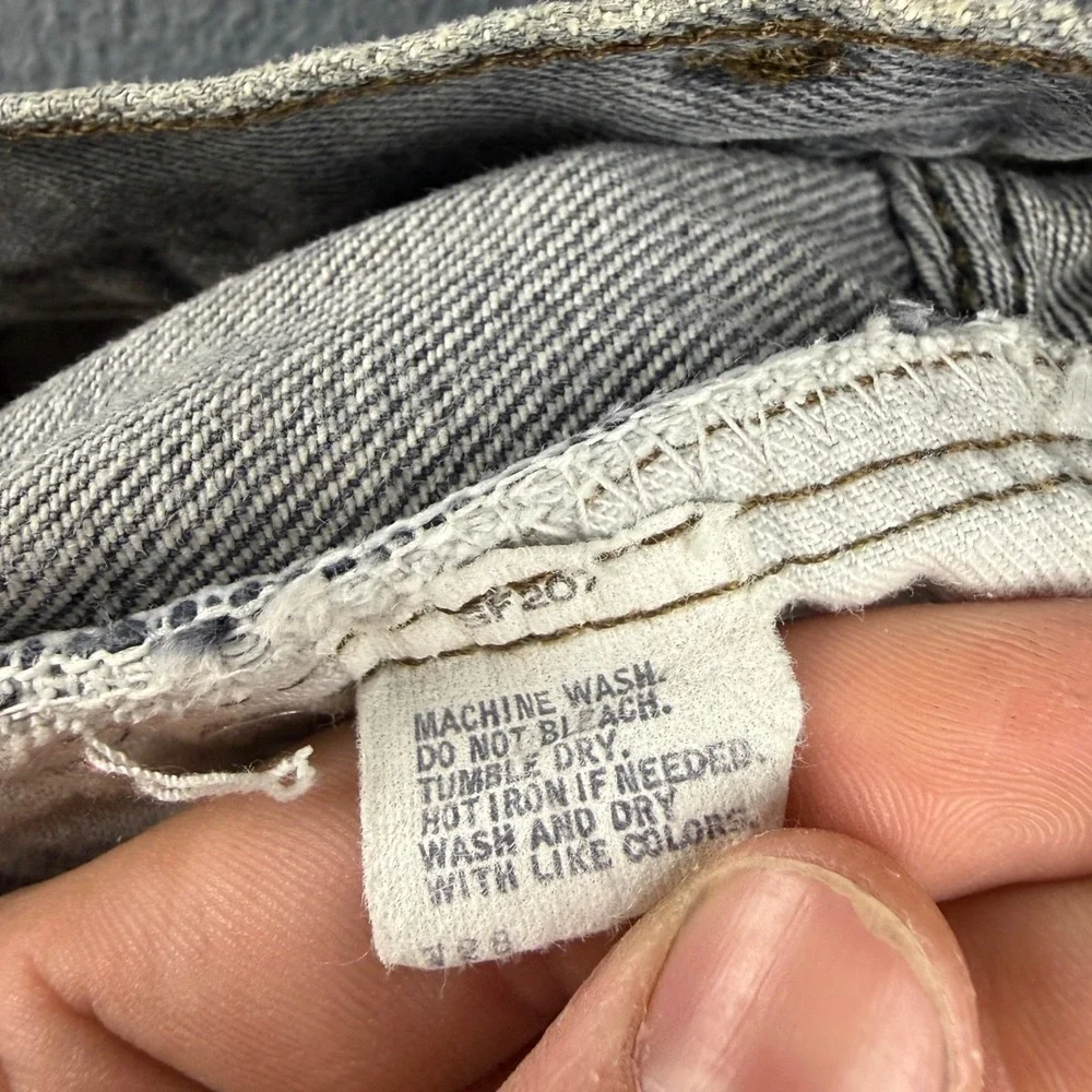 Levis item good