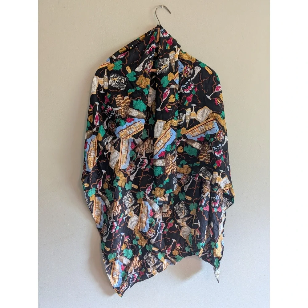 Vintage‎ 1994 Nicole Miller 100% Silk Scarf Wine Country Theme 42
