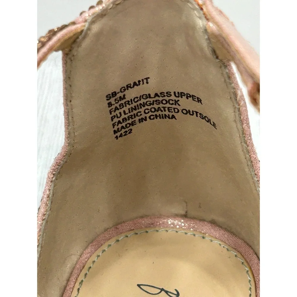 Betsey Johnson excellent preowned