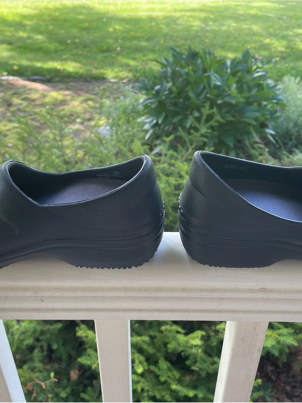 CROCS comfortable black