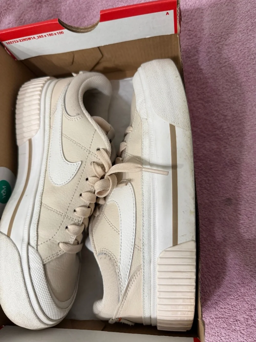 Nike Legacy Lift Tennis Shoes