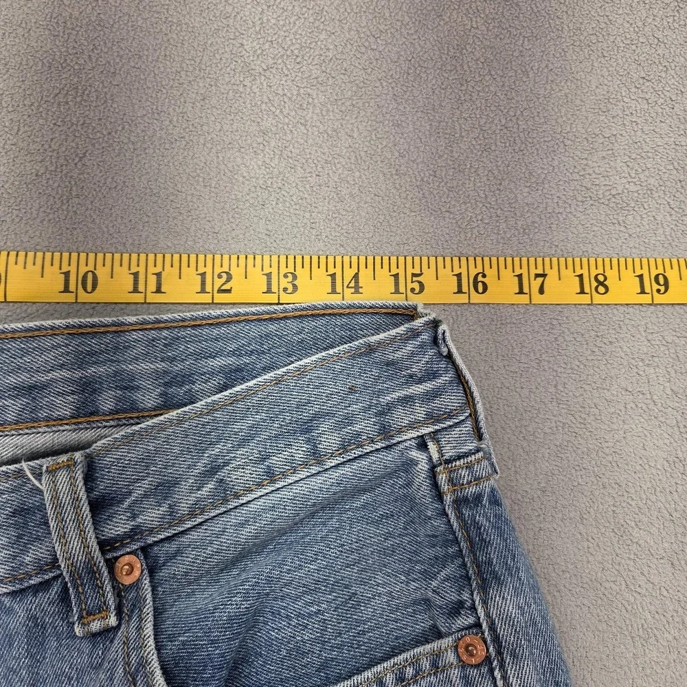 Levis important sizing