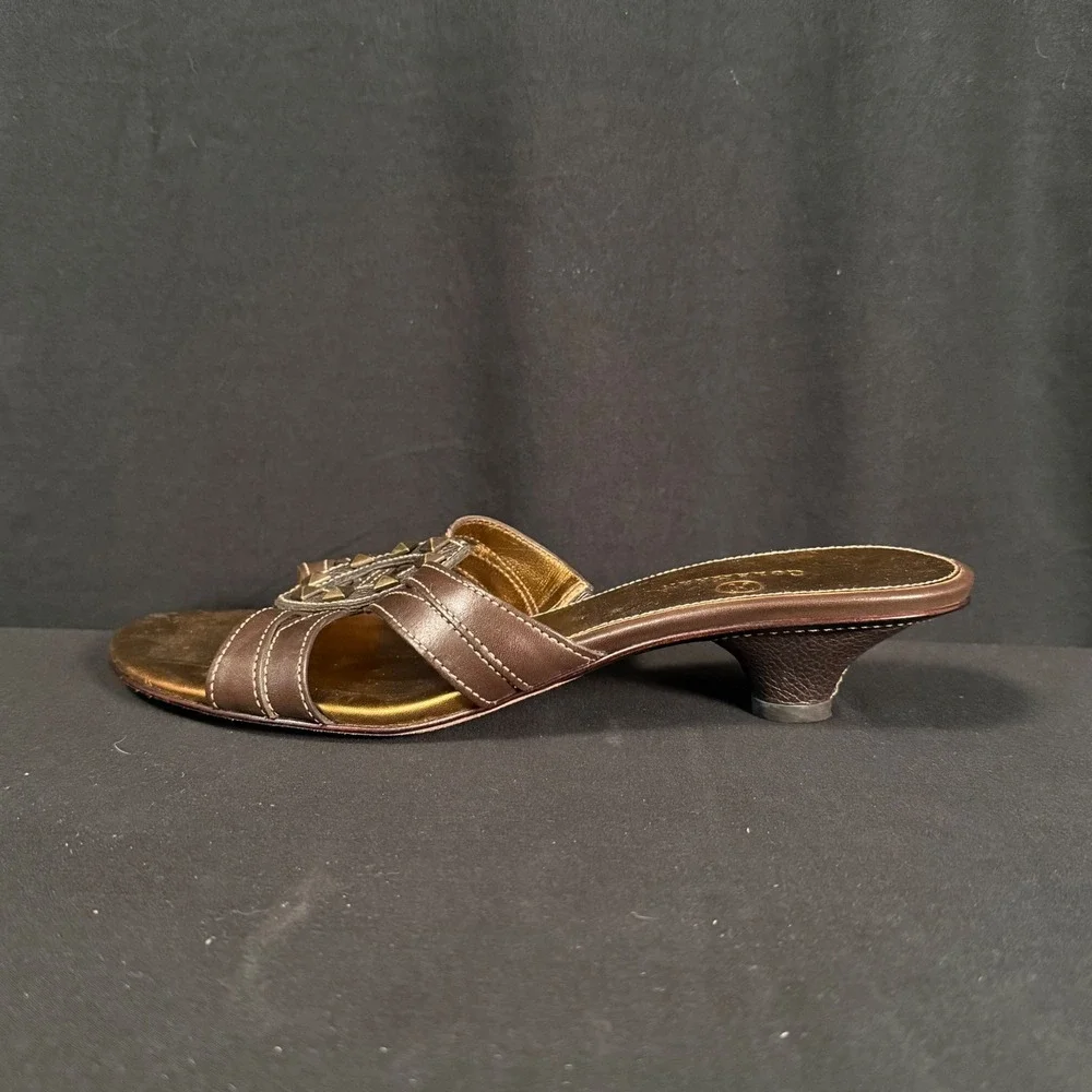 Cole Haan treads included