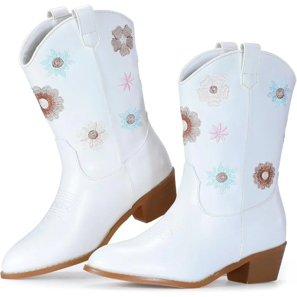 N/A floral cowgirl