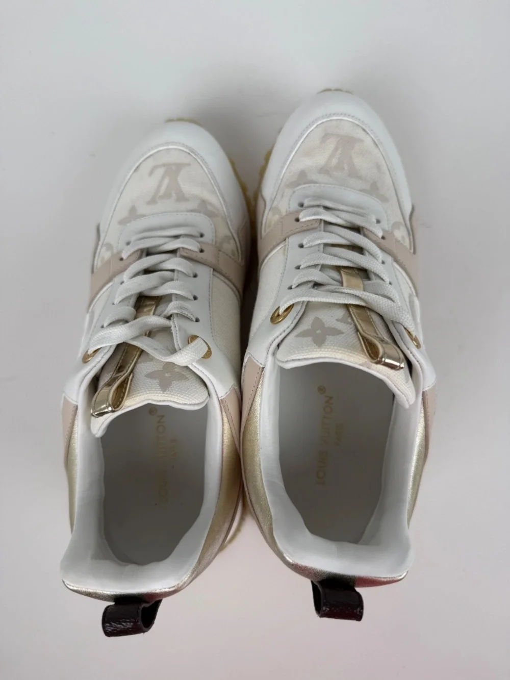 Louis Vuitton authentic louis