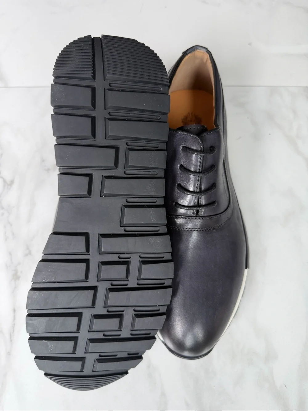 ALEX 5IVE polished black