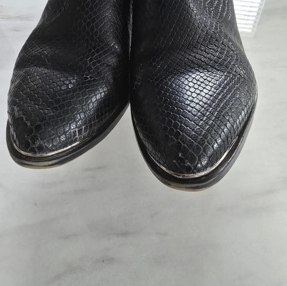 Franco Sarto elevate your