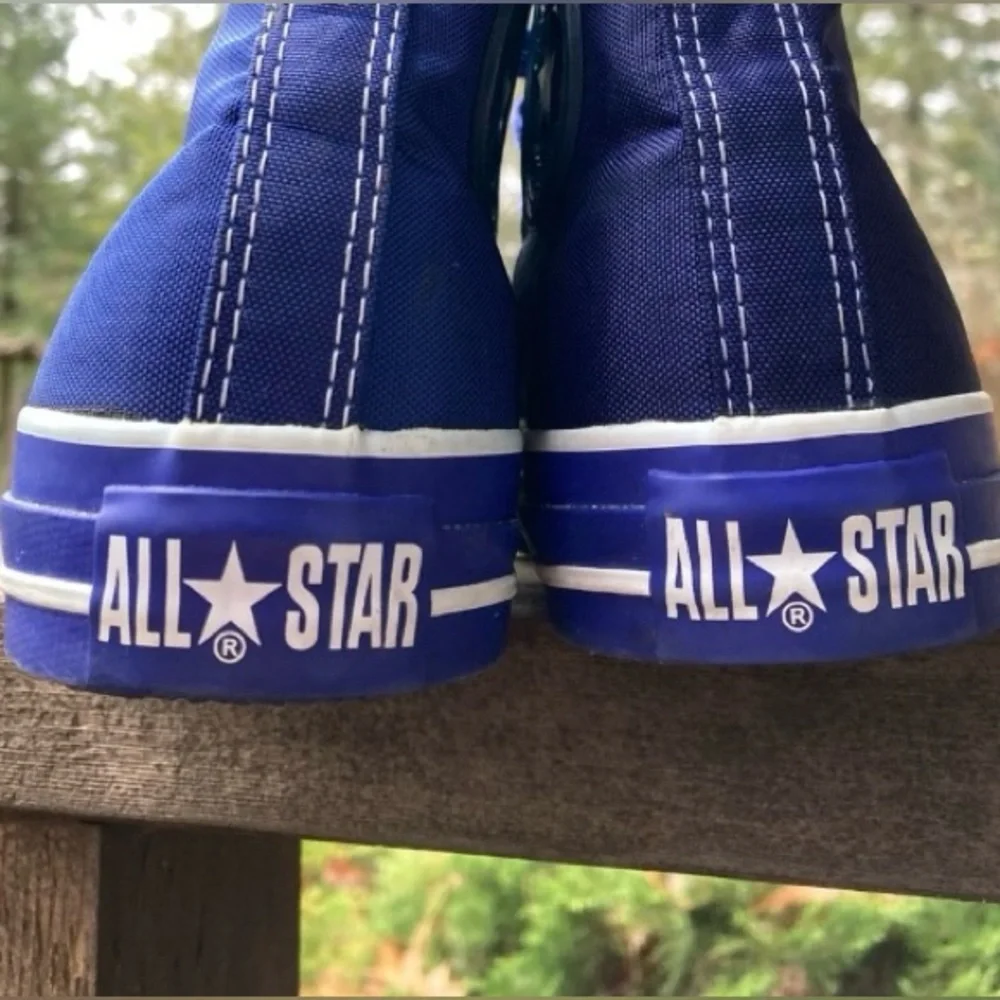 Converse all stars