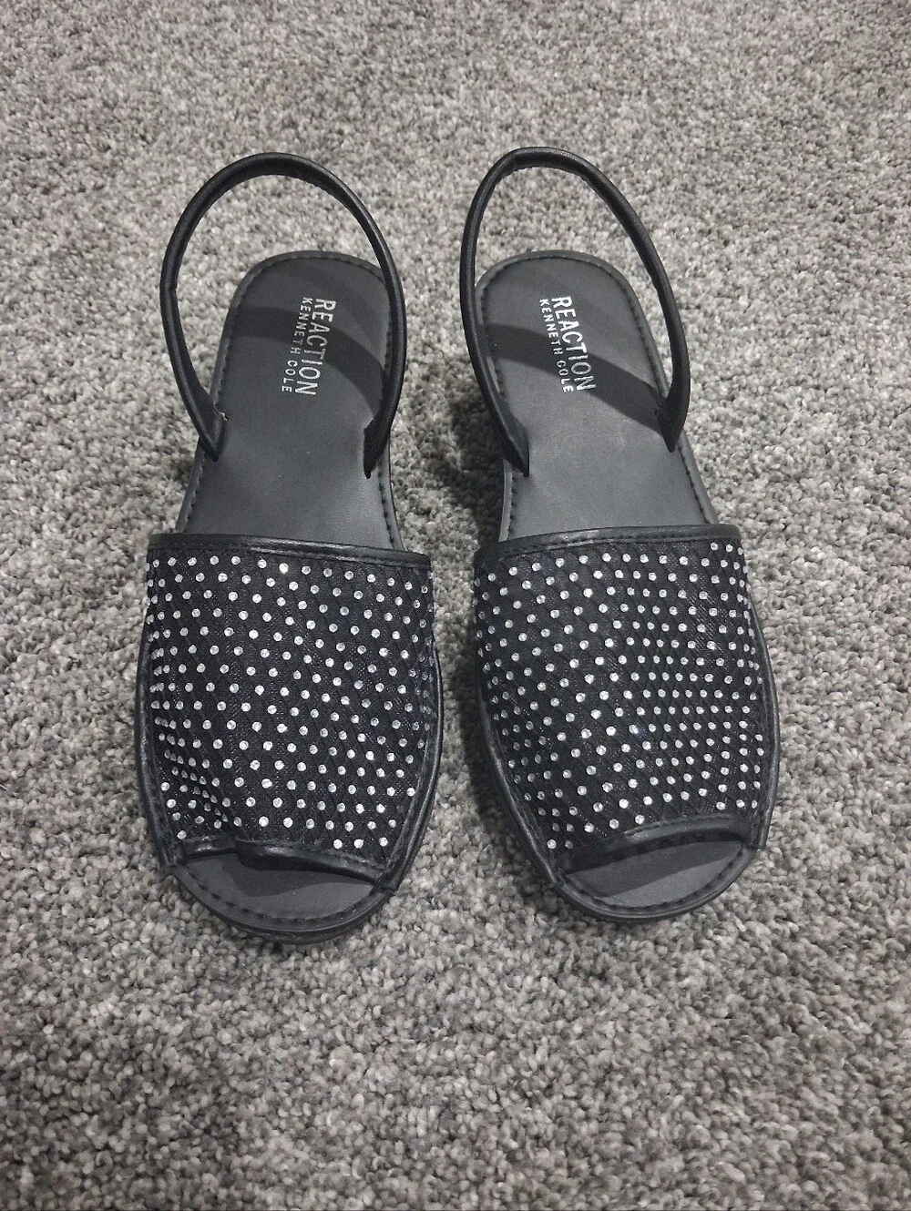 Reaction Kenneth Cole heel