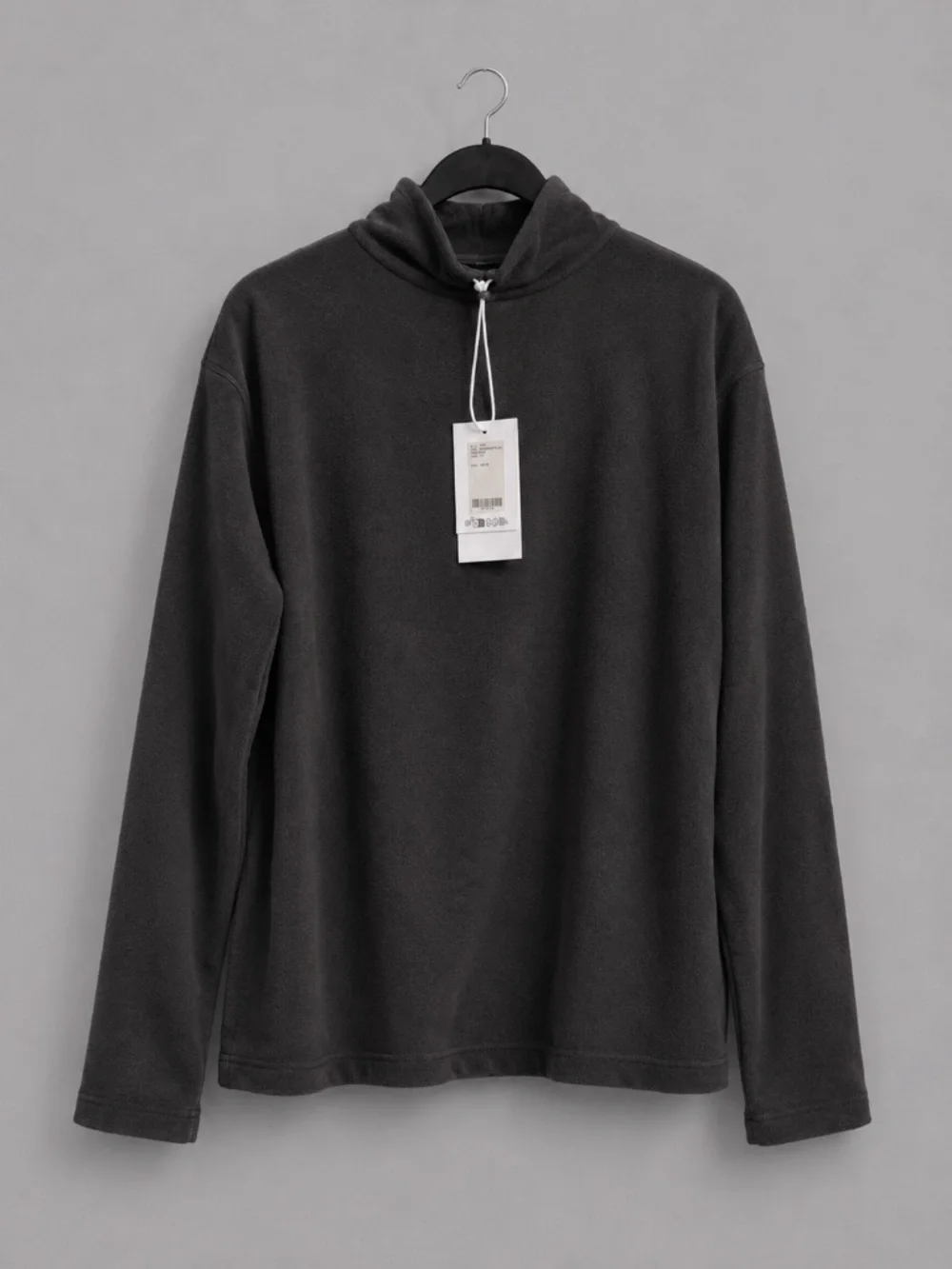 Rains black half