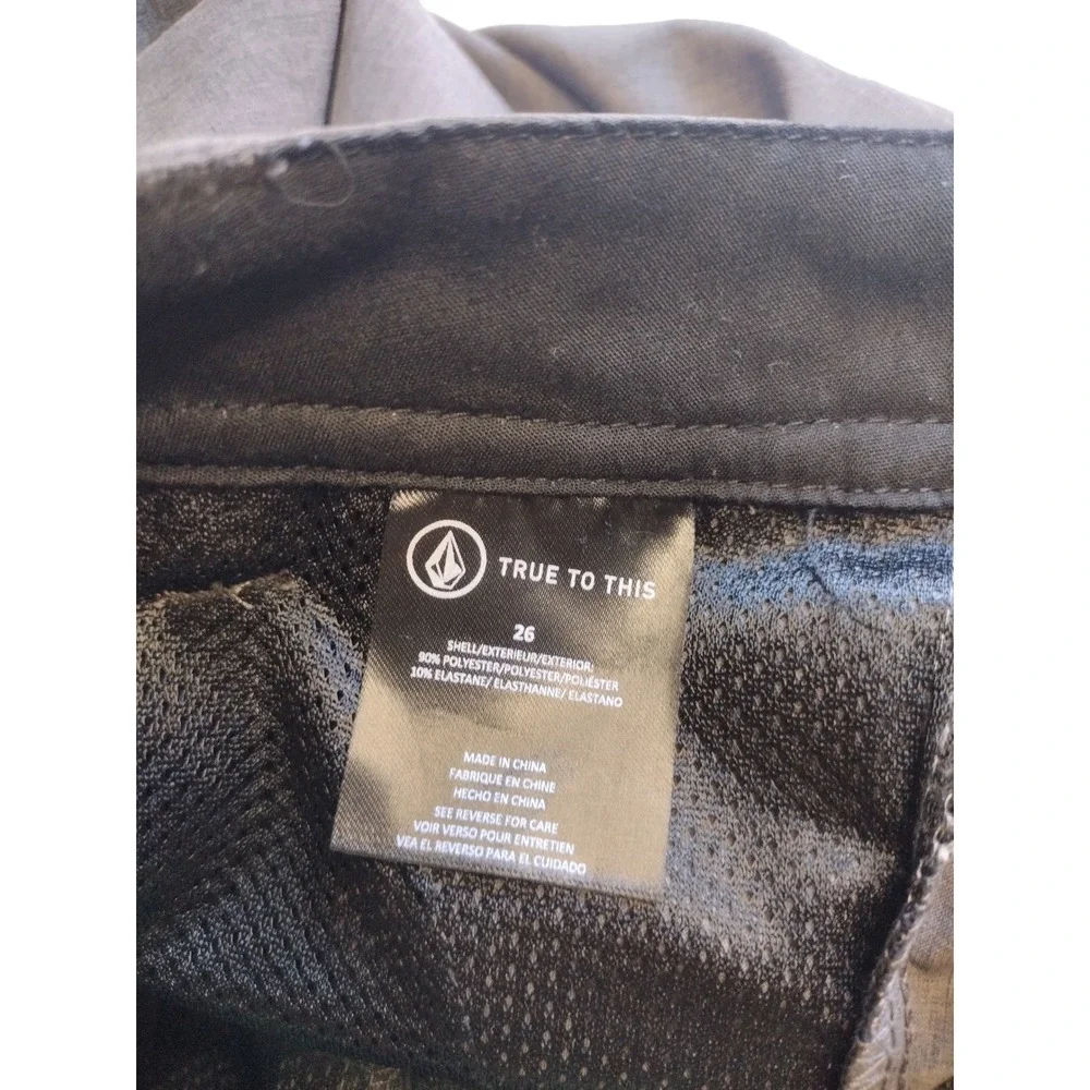 Volcom hybrid shorts