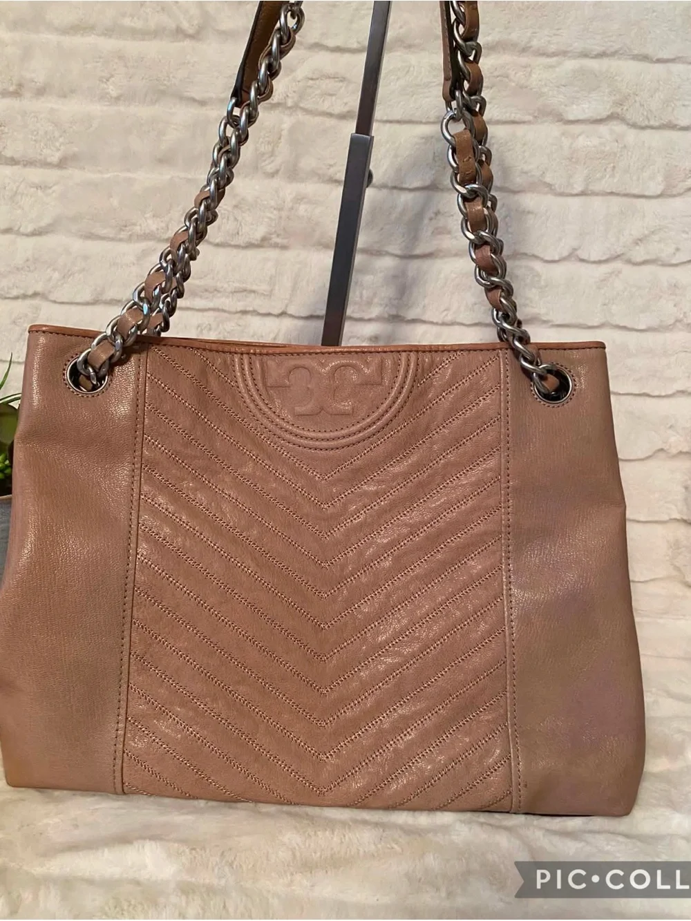 Tory Burch excellent check