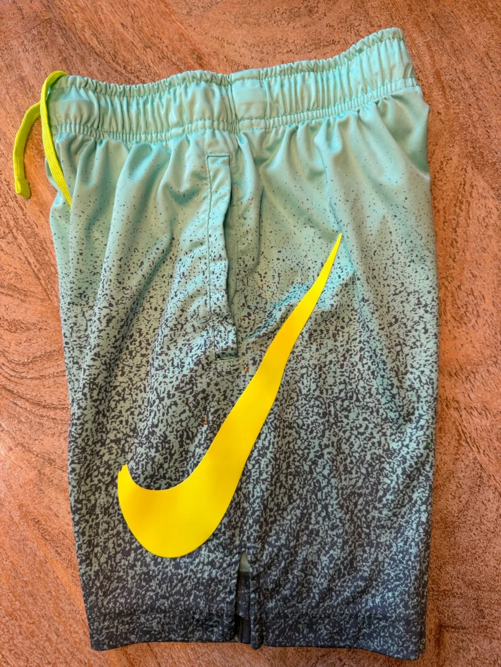 Nike speckled drawstring yellow