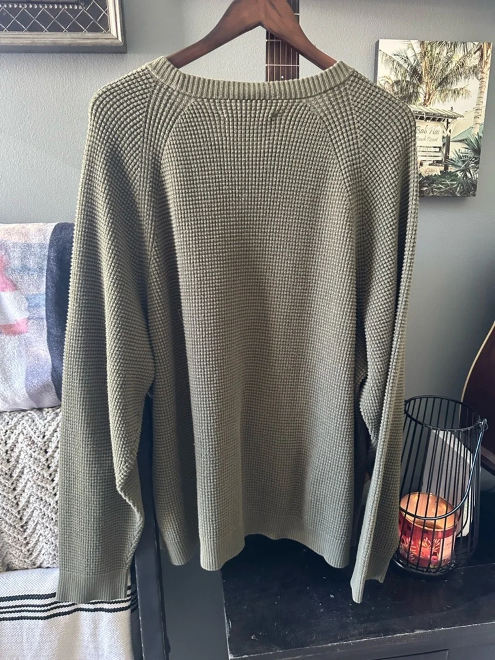 Cooperative men crewneck