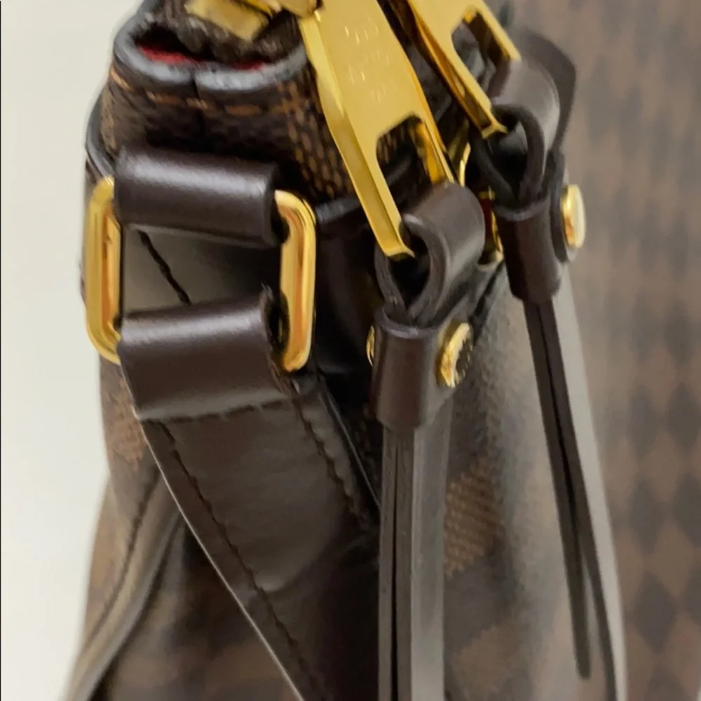 Louis Vuitton pre owned