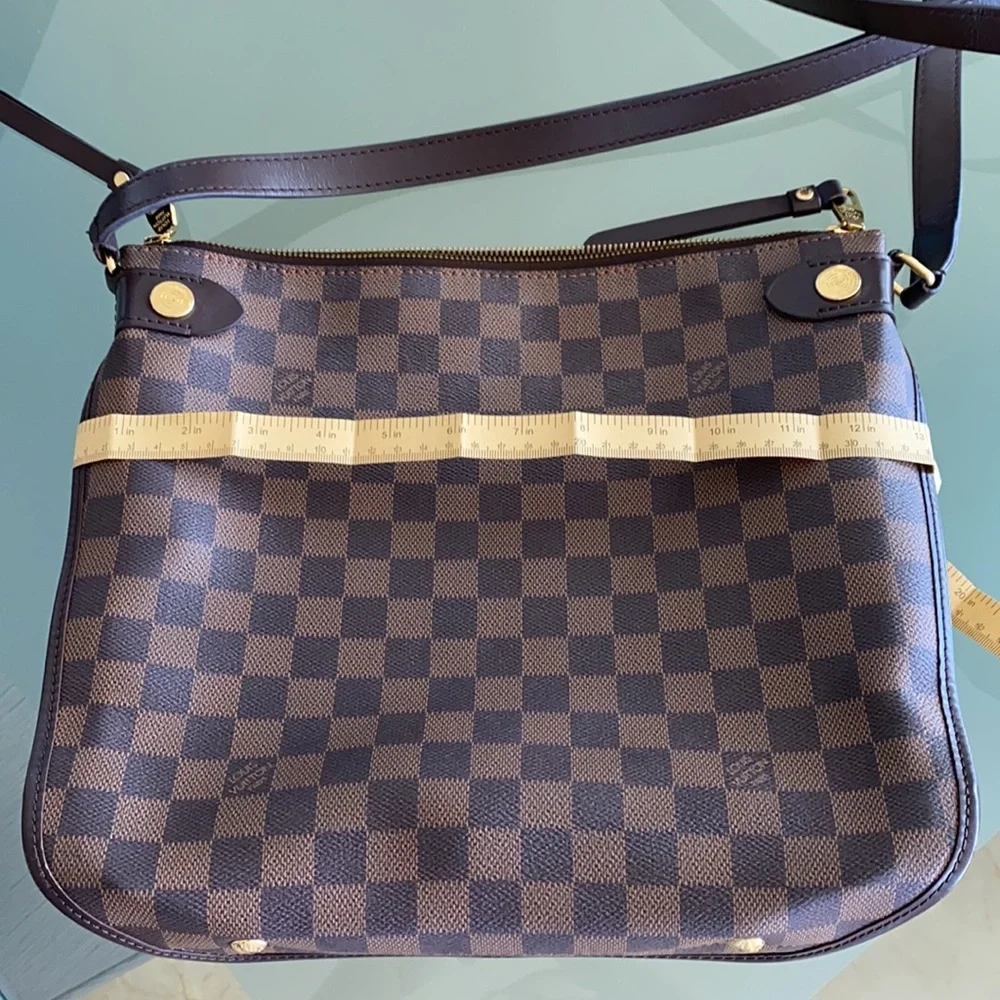 Louis Vuitton pre owned