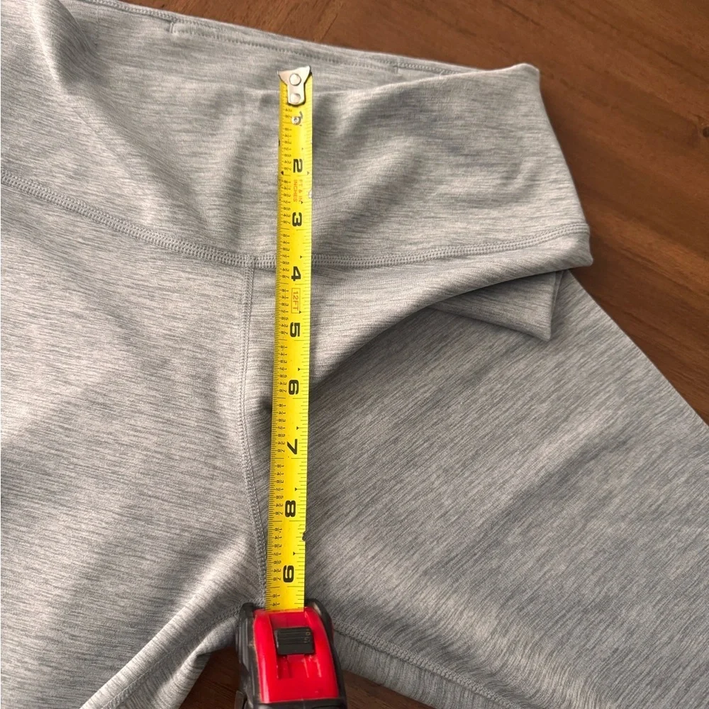 Nike sleek leggings