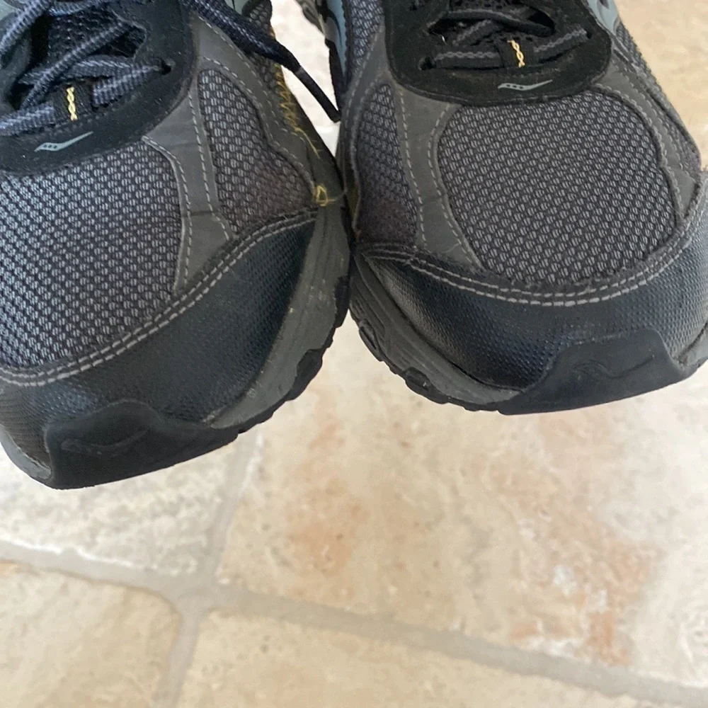 Saucony see last