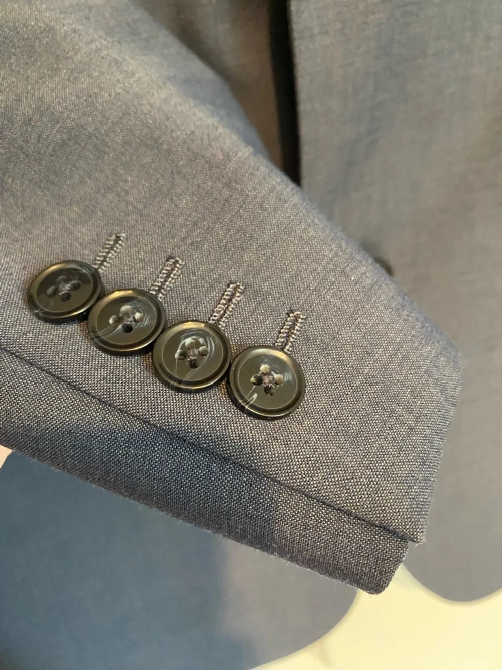 Bar III classic tailored