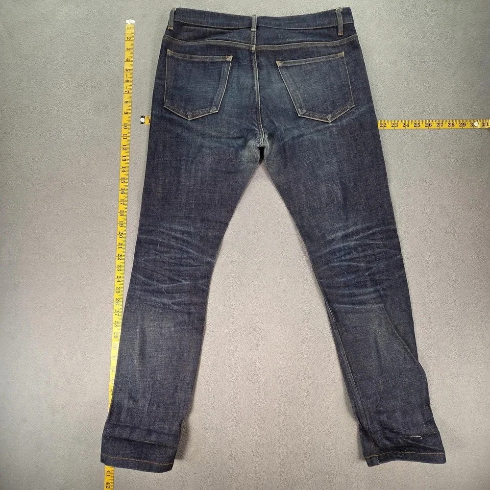 A.P.C. important sizing