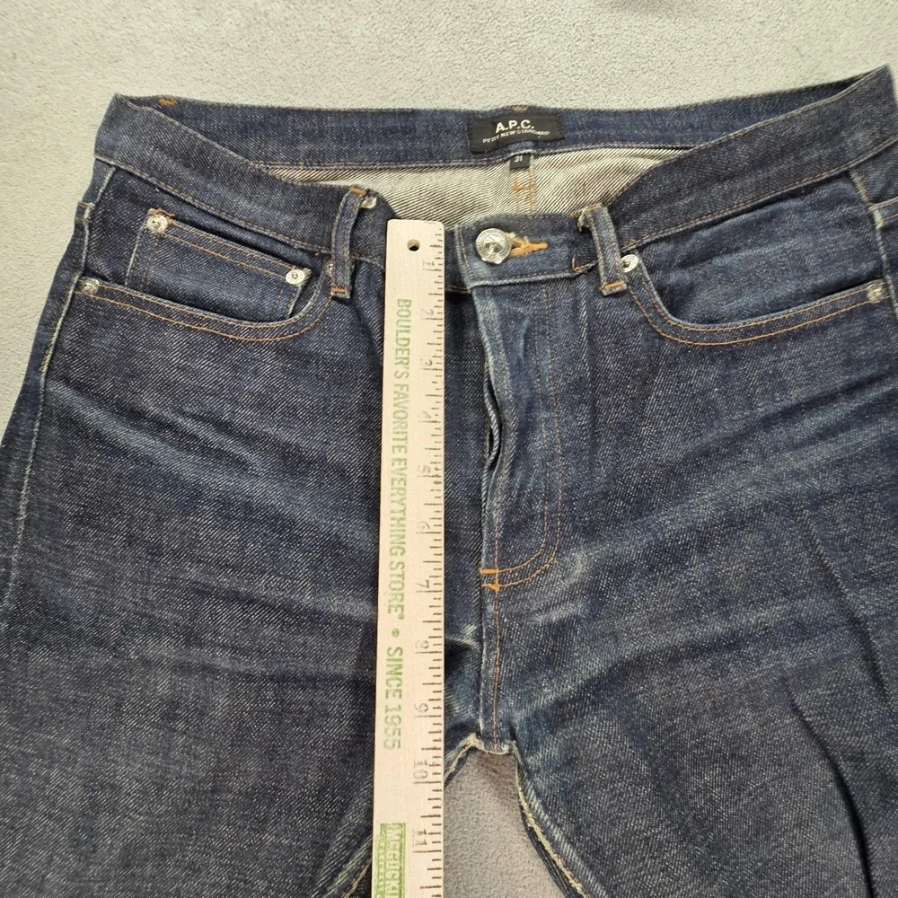 A.P.C. important sizing